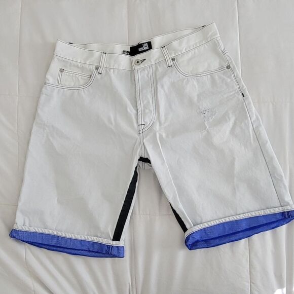 Men's Love Moschino shorts sz 34 - Picture 1 of 6